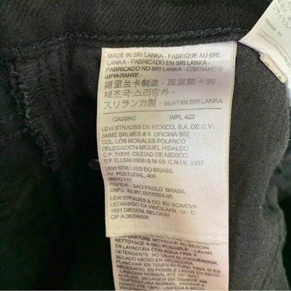 Levi’s Wedgie Skinny Black Jeans Size 26