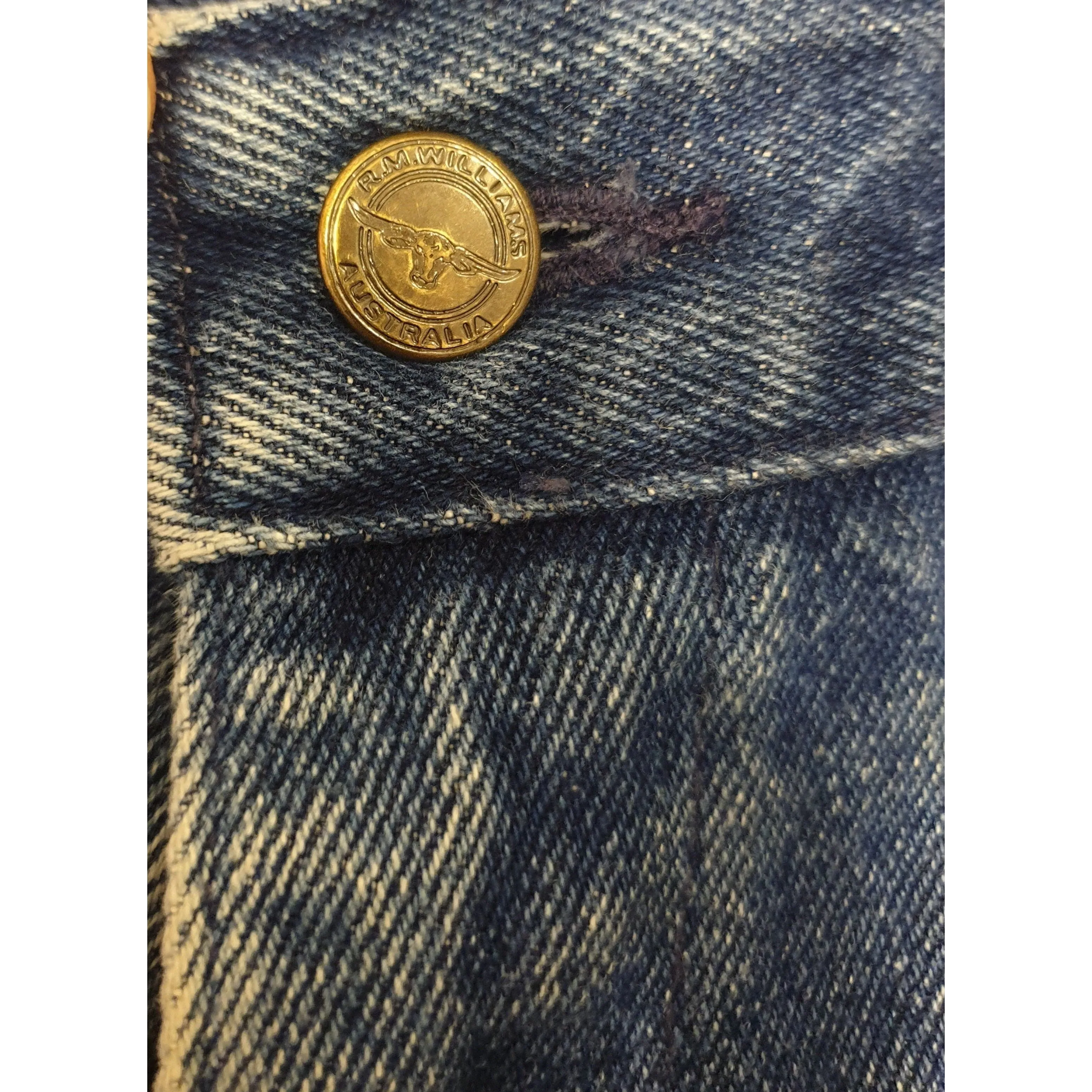 R.M. Williams mid-denim straight leg jeans size 16 (tiny fit, best suits size 12-small 14)